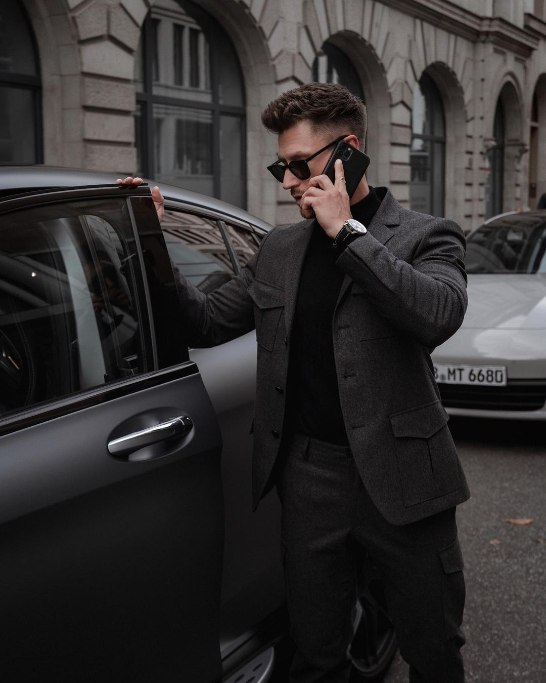 Портрет профессионального водителя сервиса